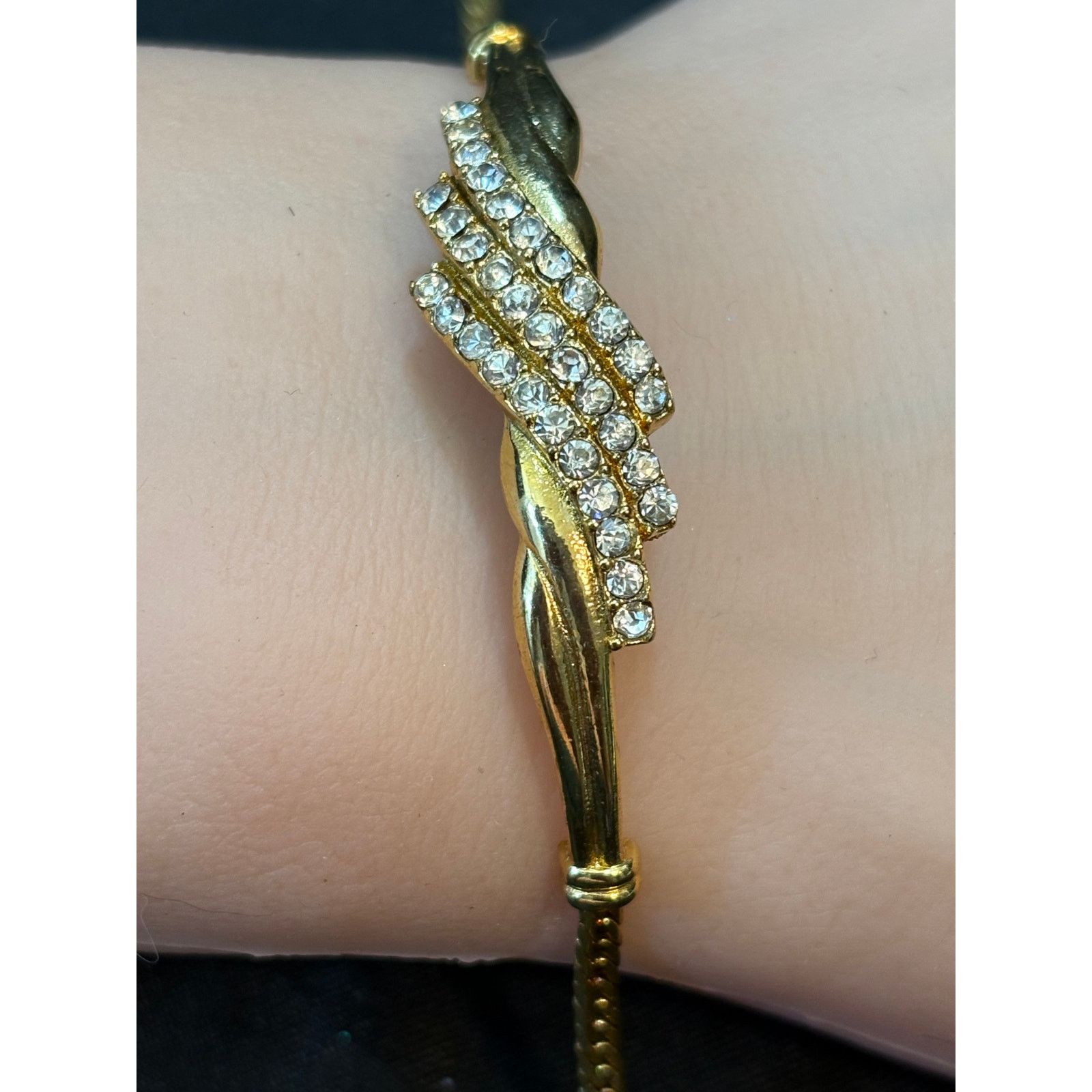 Other Vintage Avon Rhinestone Necklace & Bracelet Set Size 7.25” Size ONE SIZE - 11 Thumbnail