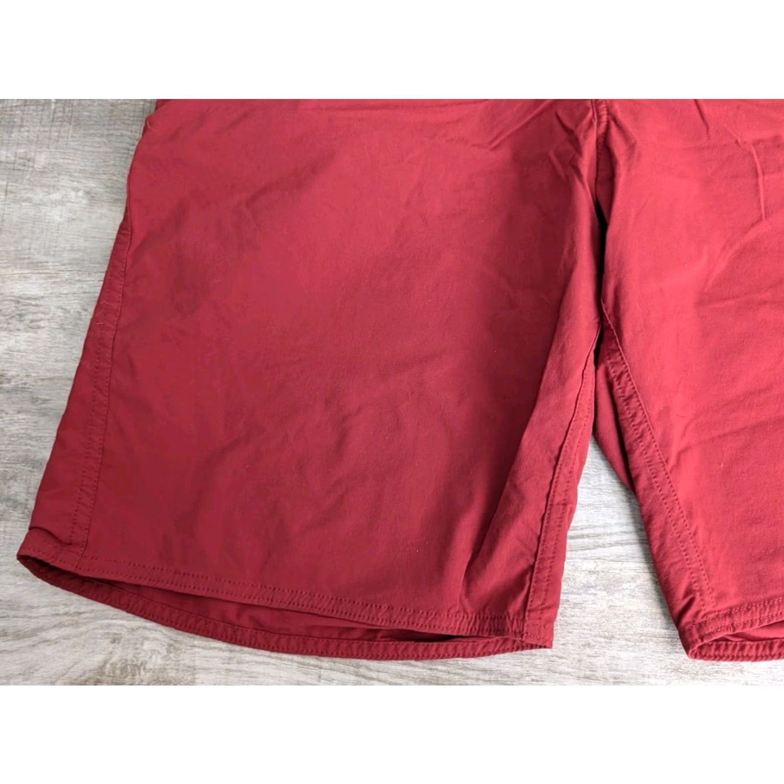 Patagonia Patagonia Board Shorts Wavefarer Mens 34 Dark Red Stretch Drawstring Pockets Quick Dry Beach Outdoor 90s? Size US 34 / EU 50 - 4 Thumbnail