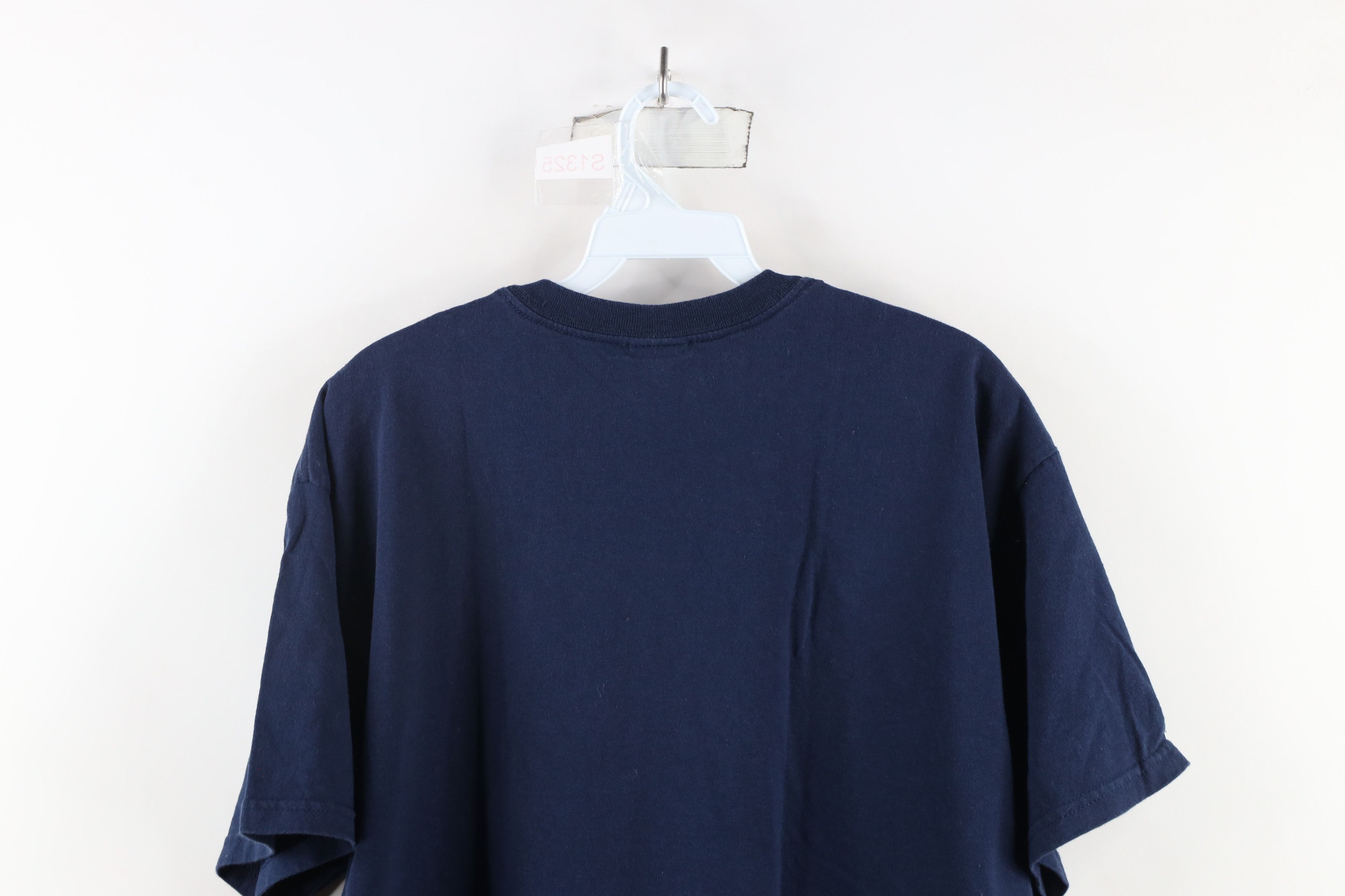 Vintage Vintage 90s Streetwear Out Taoist Tai Chi Society T-Shirt Size US L / EU 52-54 / 3 - 9 Thumbnail