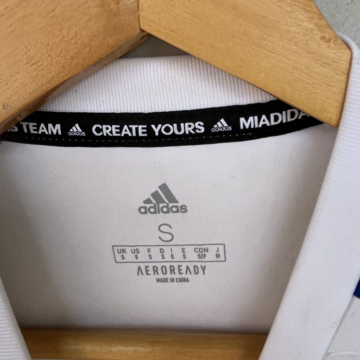 Other Vintage Adidas West Ham United 2024 25 White Shirt Size S Size US S / EU 44-46 / 1 - 8 Thumbnail