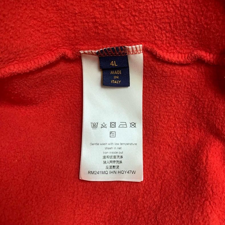 Louis Vuitton Louis Vuitton size 4l Red graffiti logo hooded sweatshirt Size US M / EU 48-50 / 2 - 7 Thumbnail