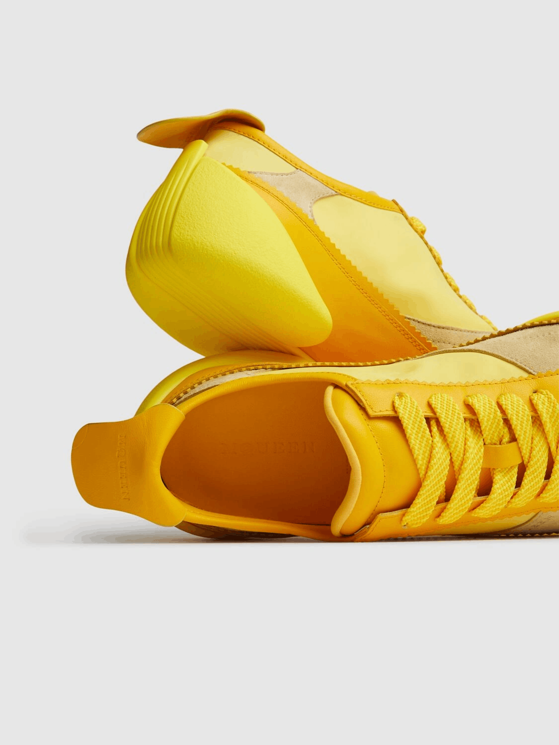 Alexander McQueen ALEXANDER MCQUEEN Flexion Men's Yellow Leather Sneakers Size US 11 / EU 44 - 4 Thumbnail