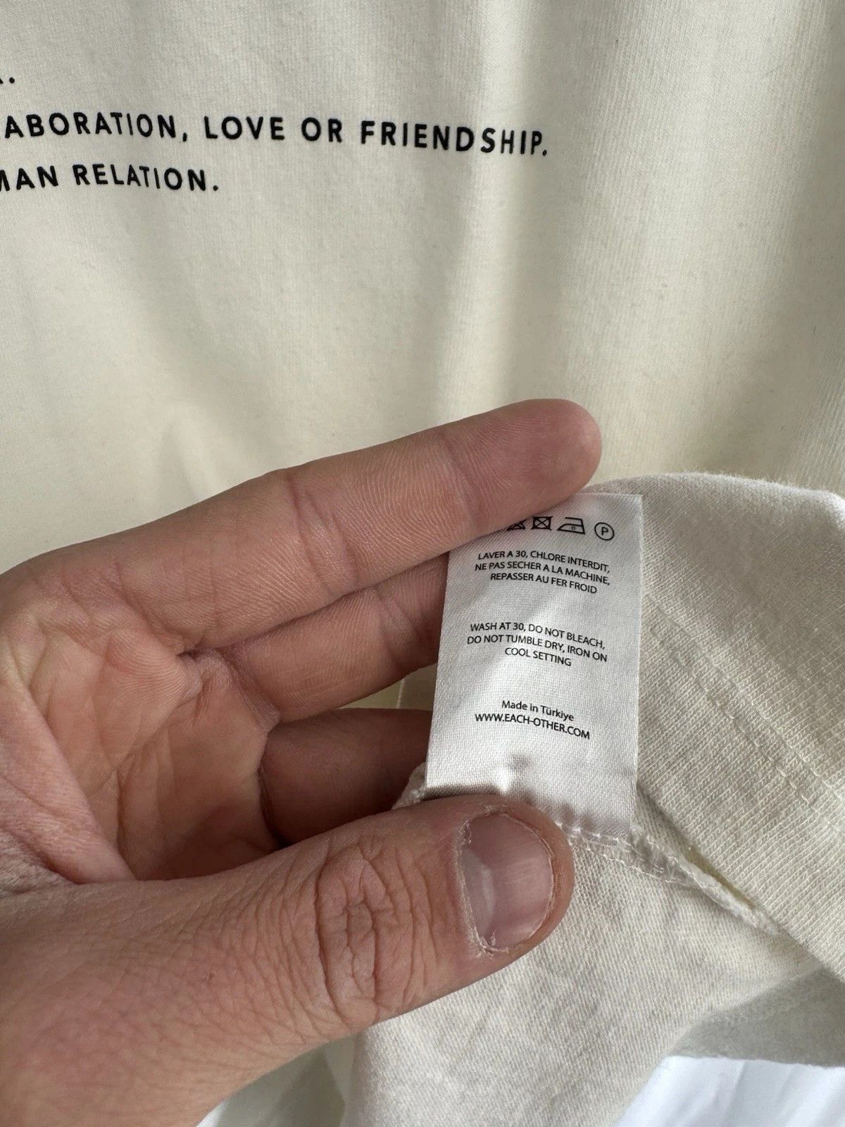 EACH x OTHER Authentic Each X Other Paris Designer t-shirt men's size:M Size M / US 6-8 / IT 42-44 - 9 Thumbnail