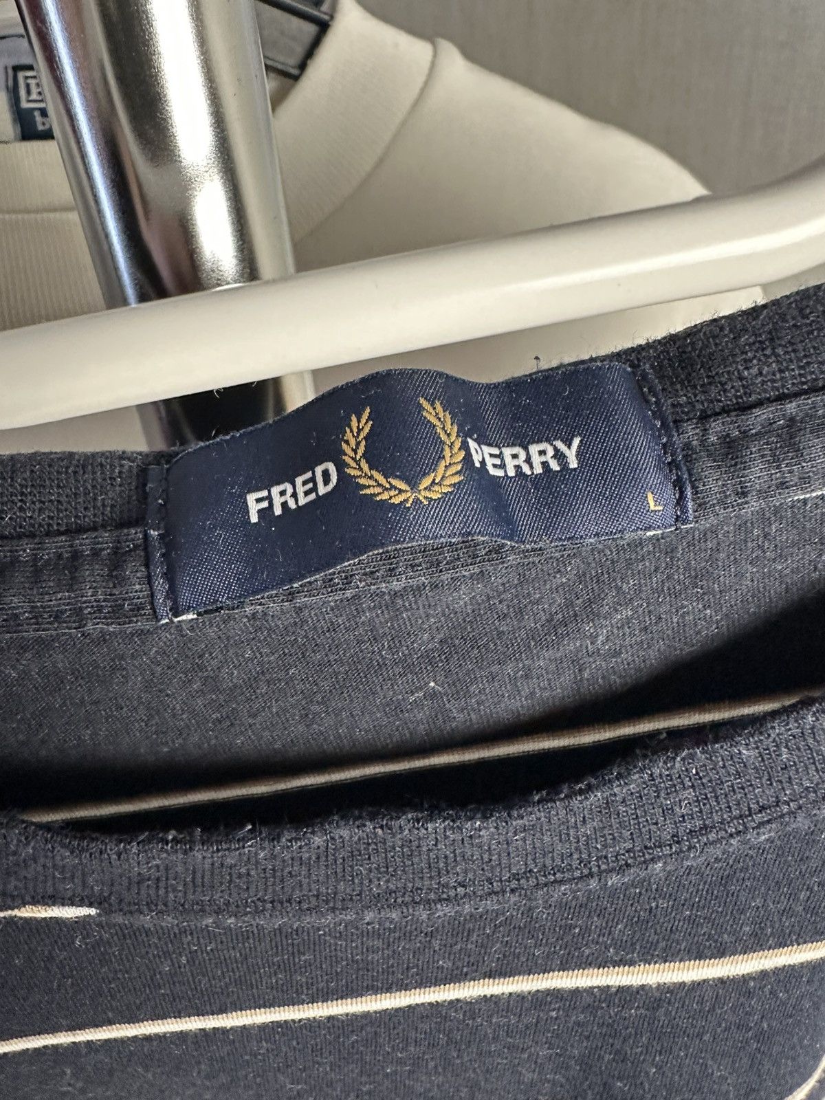 Fred Perry Fred Perry Tee T-shirt mini logo Size US L / EU 52-54 / 3 - 2 Thumbnail