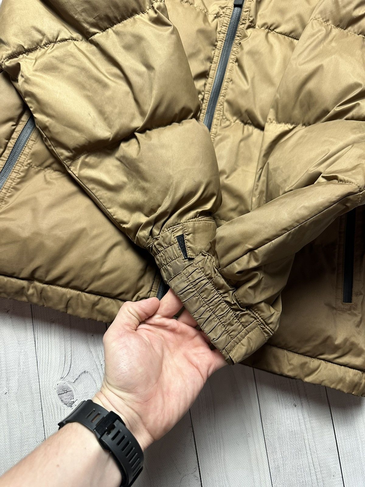 Carhartt Wip × Vintage Vintage Carhartt wip brown jacket size S/m Size US S / EU 44-46 / 1 - 5 Thumbnail