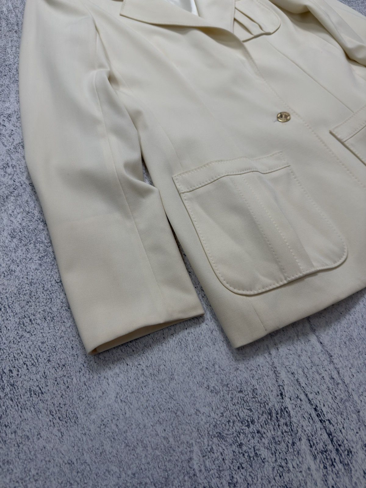 Yves Saint Laurent YVES SAINT LAURENT RIVE GAUCHE BEIGE BLAZER JACKET LANA WOOL Size M / US 6-8 / IT 42-44 - 2 Thumbnail