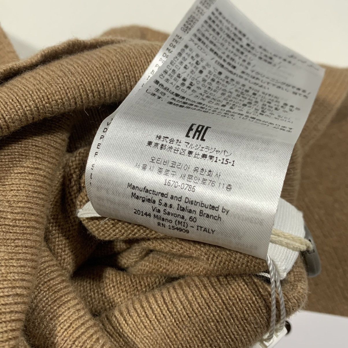 Maison Margiela Maison Margiela Cashmere Turtleneck Sweater New With Tags Size US L / EU 52-54 / 3 - 14 Thumbnail