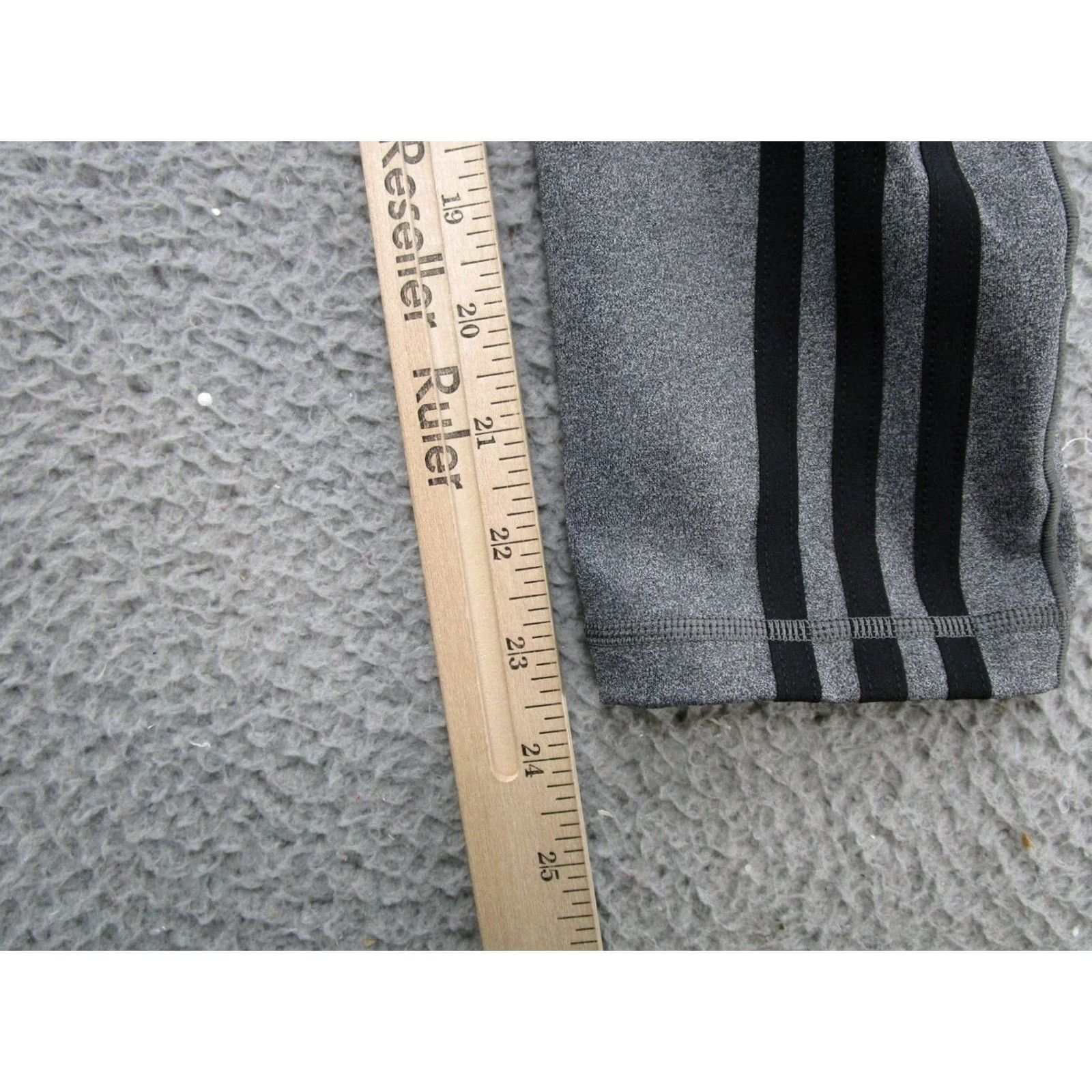 Adidas adidas Women's 1X Gray Stretch Leggings Pants 3 Stripe Activewear Logo Compression Size 40" / US 18 - 7 Thumbnail