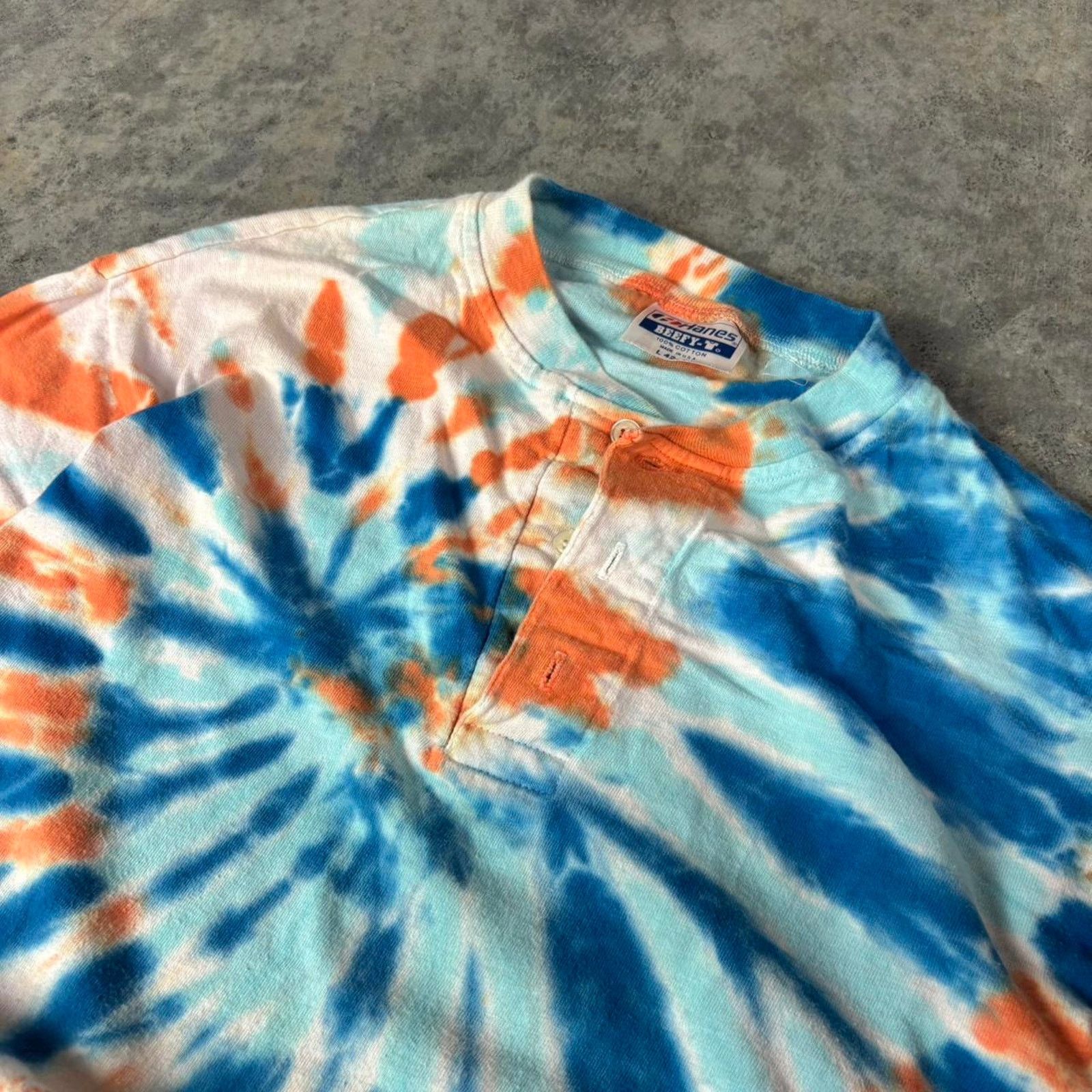Hanes × Japanese Brand × Vintage Vintage 90s Single Stitch Tie Dye Henley T-shirt Size US L / EU 52-54 / 3 - 2 Thumbnail