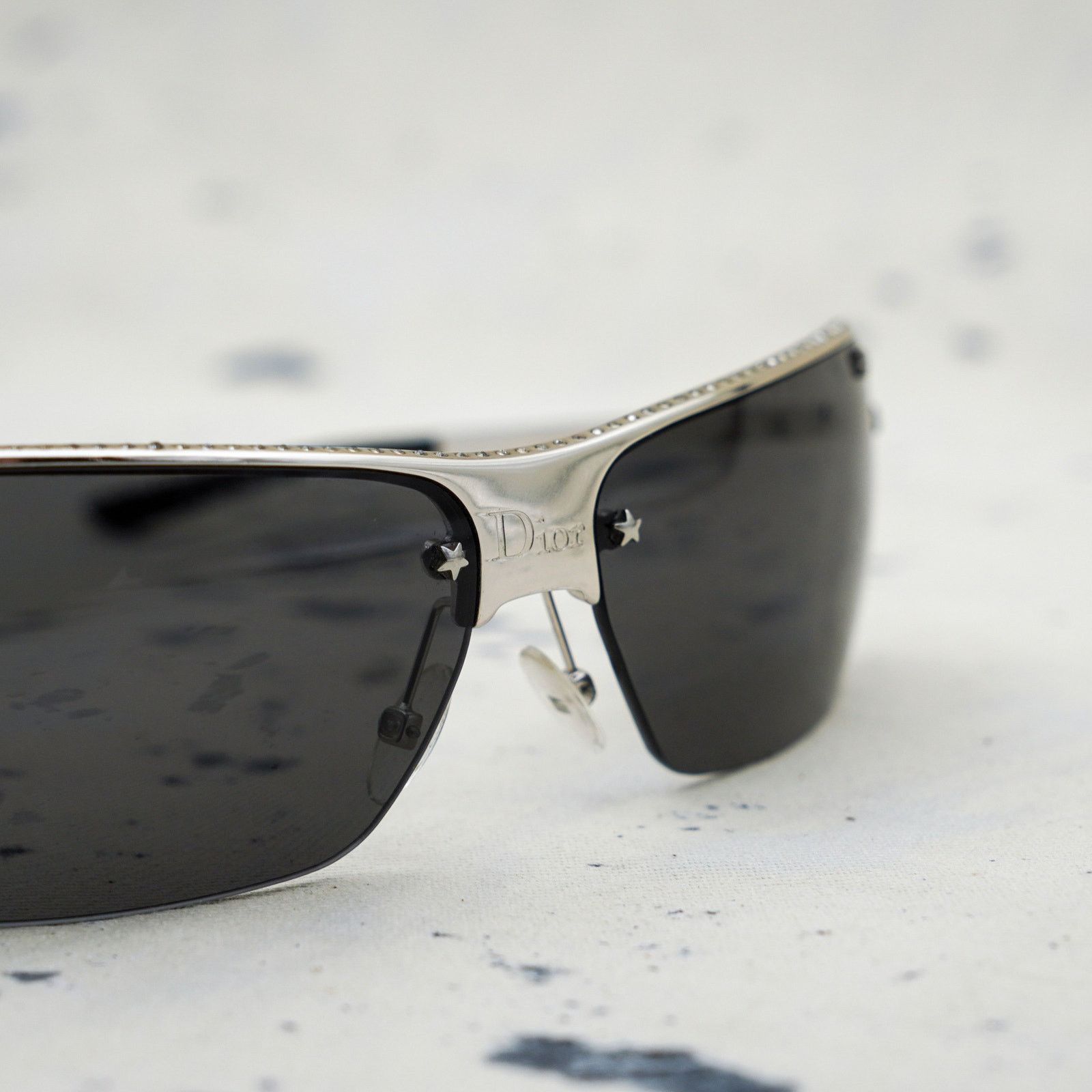Dior Vintage dior hit 2 silver frame dark lens logo sunglasses Size ONE SIZE - 4 Thumbnail