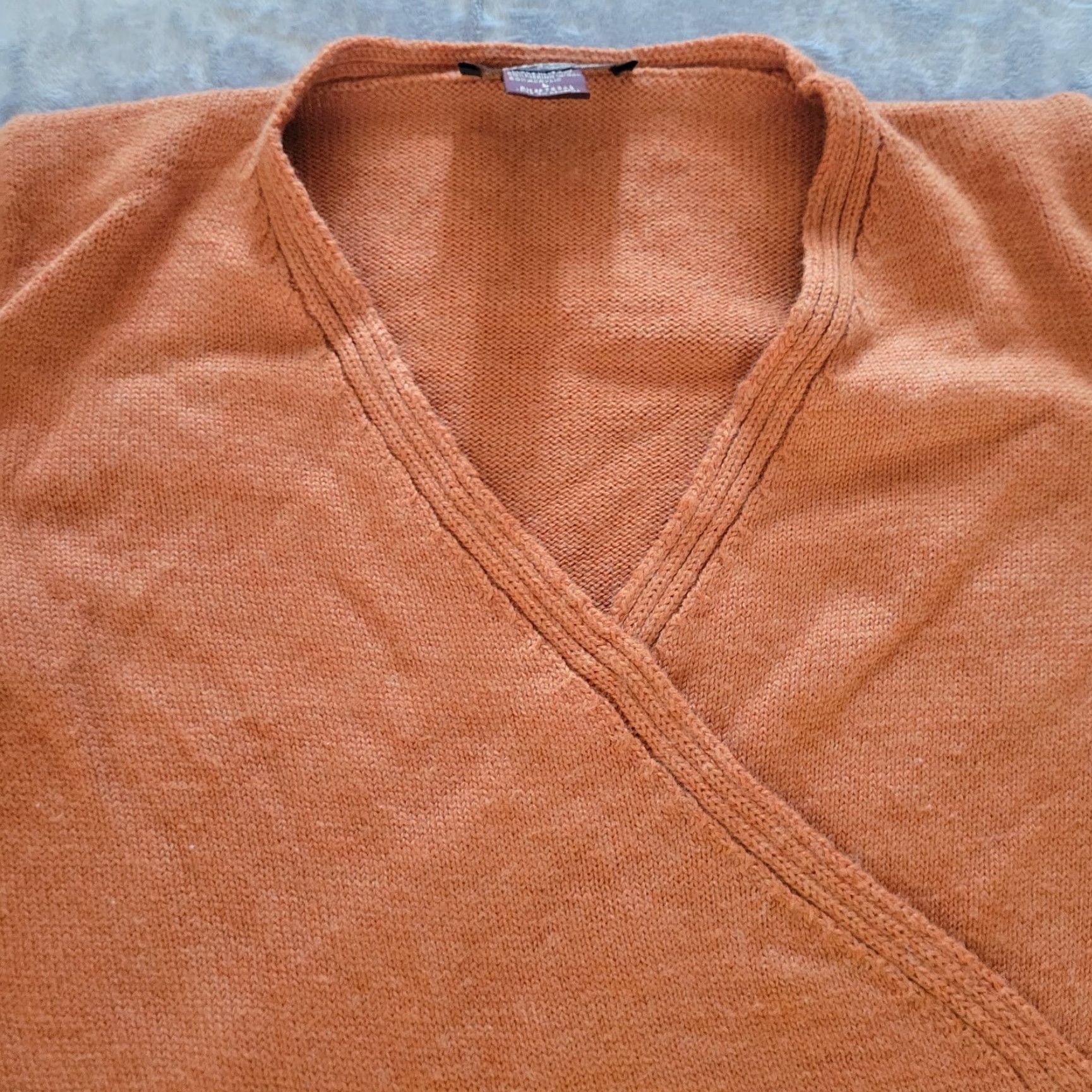Vintage Beretti Sweater Top Womens Large Orange Merino Wool Long Sleeve V Neck Career Size L / US 10 / IT 46 - 2 Thumbnail