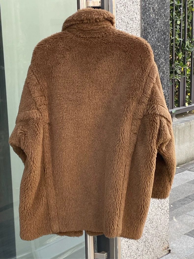Max Mara Max Mara Teddy Bear Coat Short Size S / US 4 / IT 40 - 2 Thumbnail