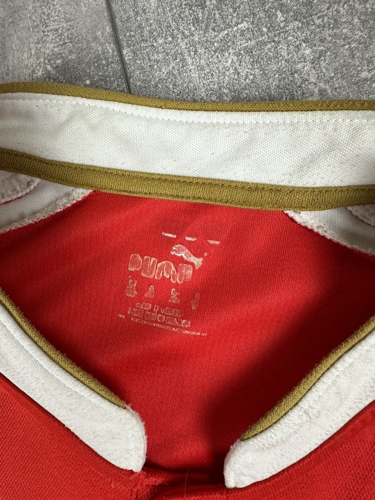 Puma Puma Arsenal Home 2015/16 Soccer Jersey Size US XL / EU 56 / 4 - 10 Thumbnail