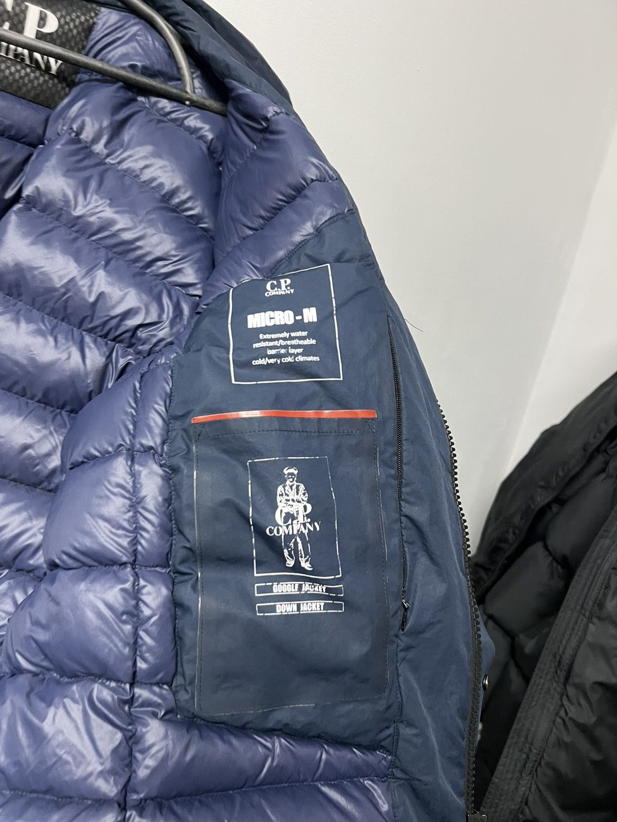 C.P. Company Vintage CP Company Goggle Down Puffer Jacket Hooded Casual Size US M / EU 48-50 / 2 - 20 Thumbnail