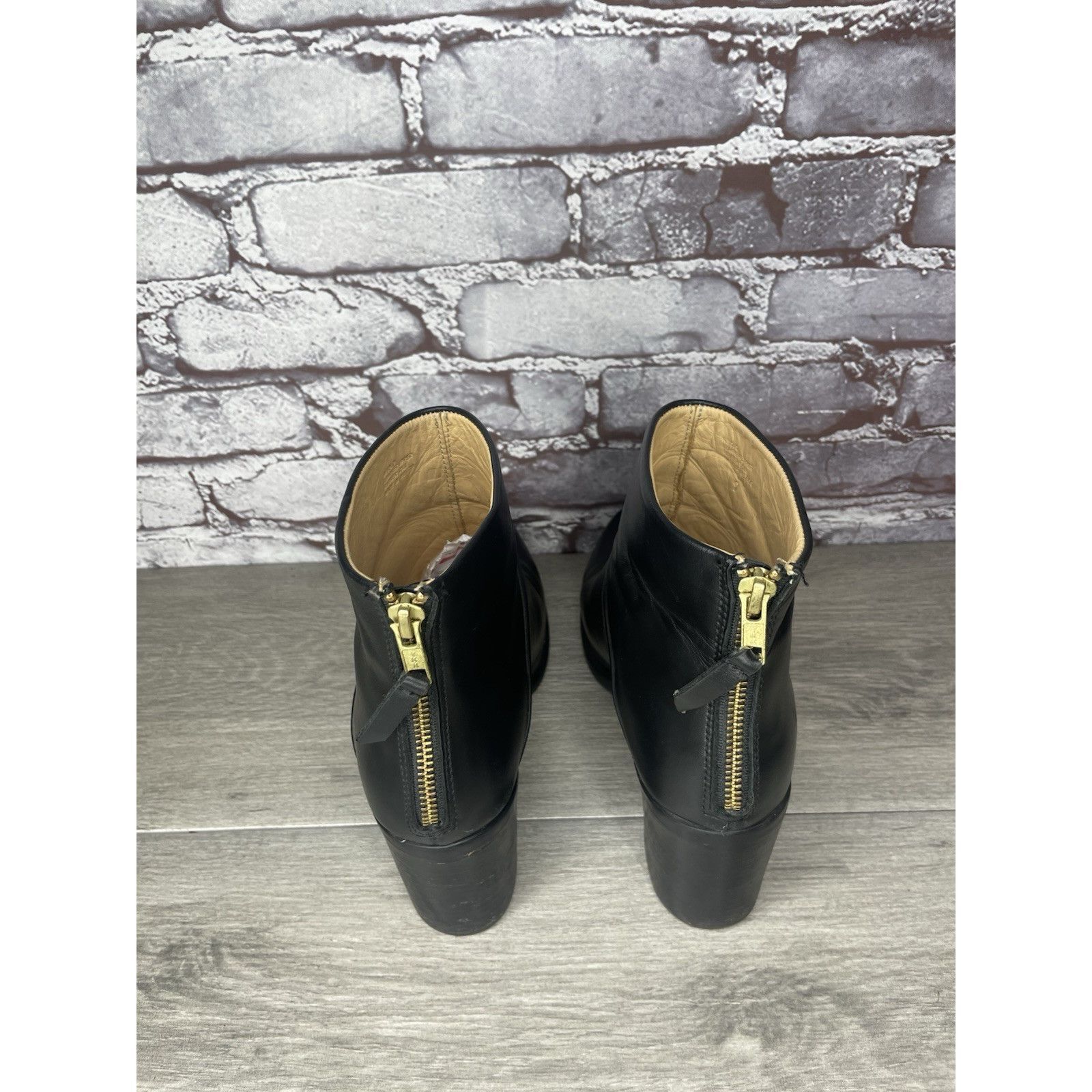 Nisolo Nisolo Black Leather Ankle Back Zip Heel Booties Boots Women Size US 9 / IT 39 - 6 Thumbnail