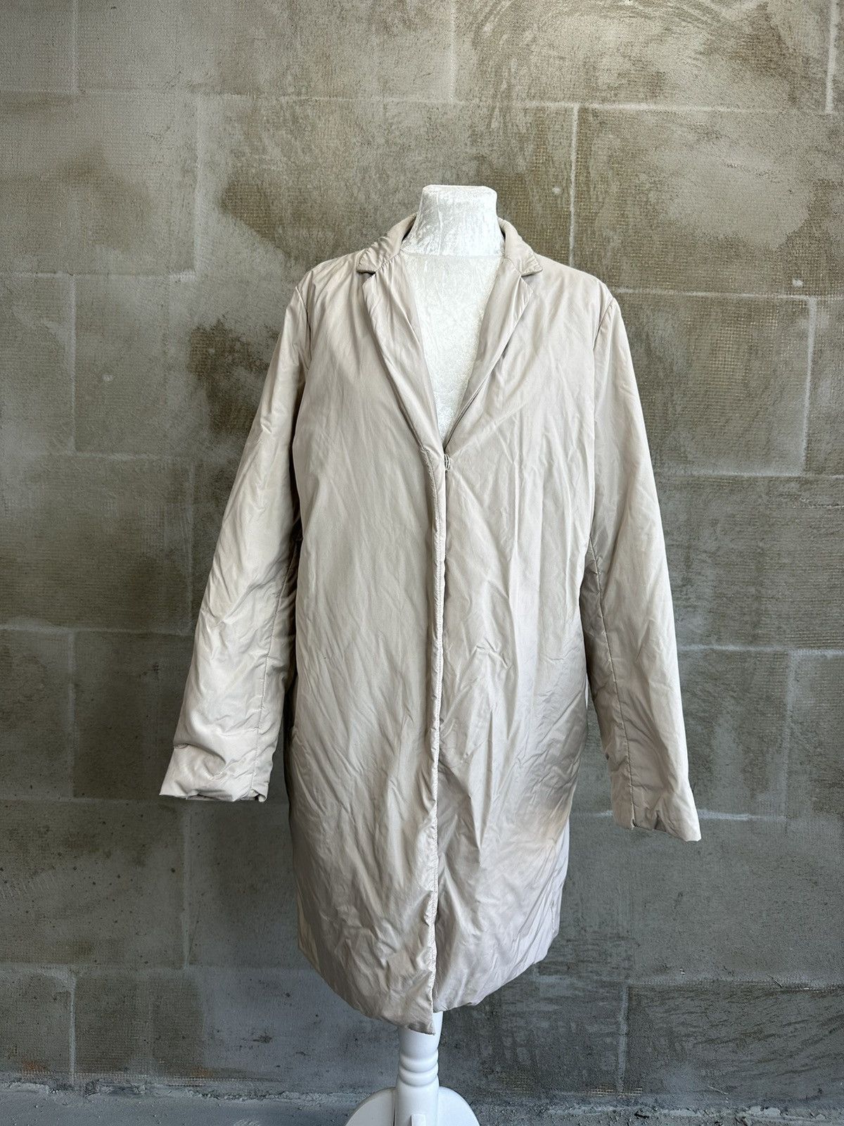 Fabiana Filippi × Japanese Brand Fabiana Filippi Down Jacket Parka Size L / US 10 / IT 46 - 1 Thumbnail
