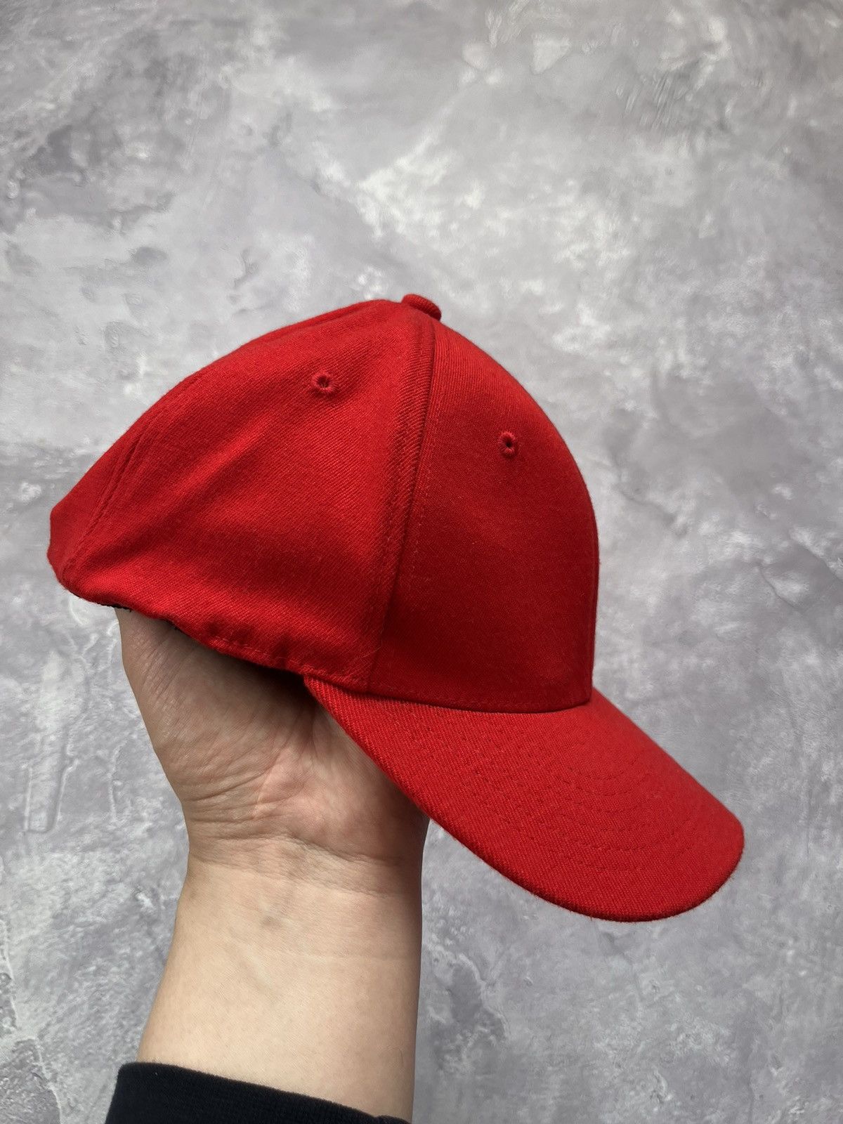 Oakley Vintage Oakley Y2K Metal Logo Style cap hat Red Size ONE SIZE - 3 Thumbnail