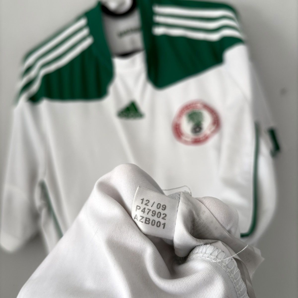Adidas × Vintage 2010 2012 Nigeria Adidas Vintage Away Kit Africa Retro Tee Size US L / EU 52-54 / 3 - 6 Thumbnail