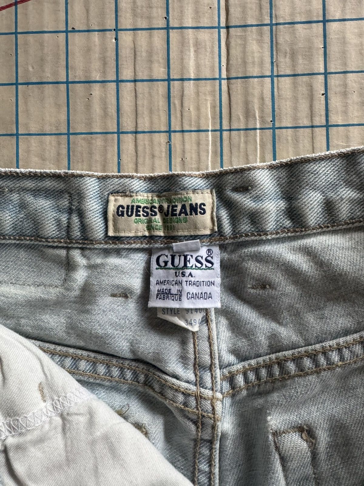 Guess × Vintage Vintage Guess Jean Shorts Men’s Size 28 Light Stonewashed Size US 28 / EU 44 - 8 Thumbnail