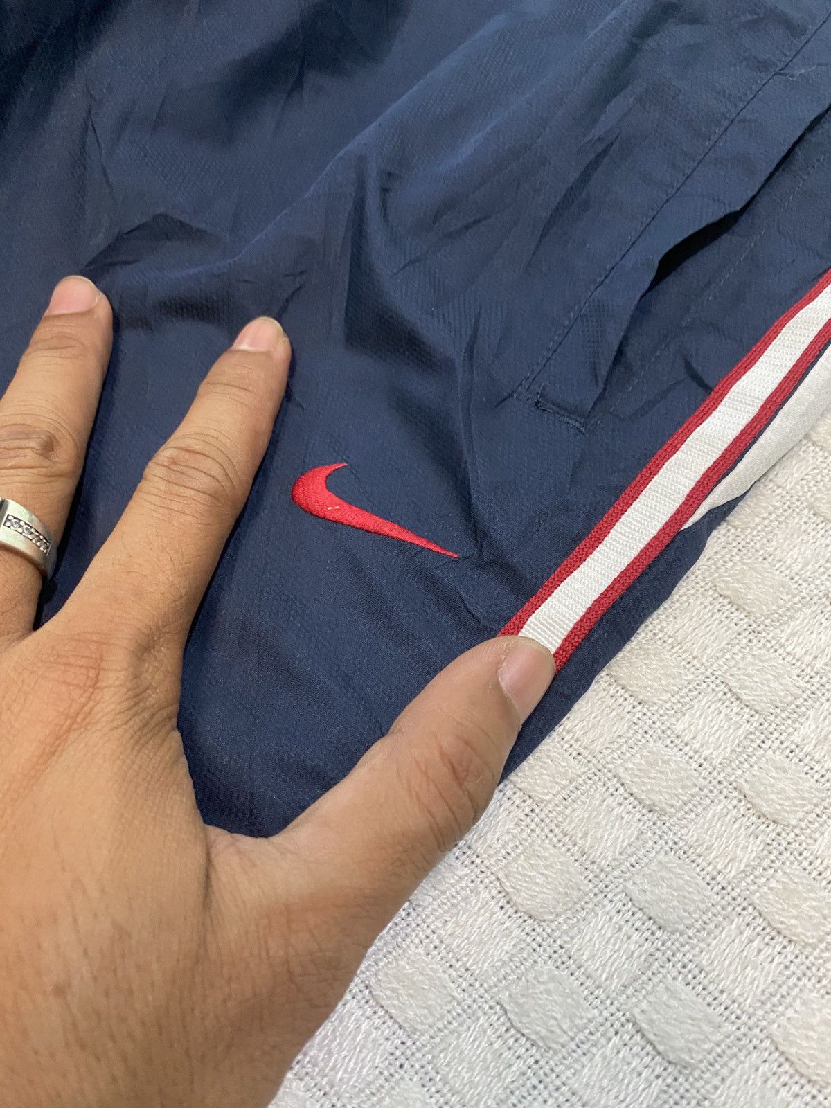 Billie Eilish × Nike 💥 VINTAGE NIKE 90S BAGGY WIDE LEG SWOOSH TRACK PANTS Y2K Size US 34 / EU 50 - 7 Thumbnail
