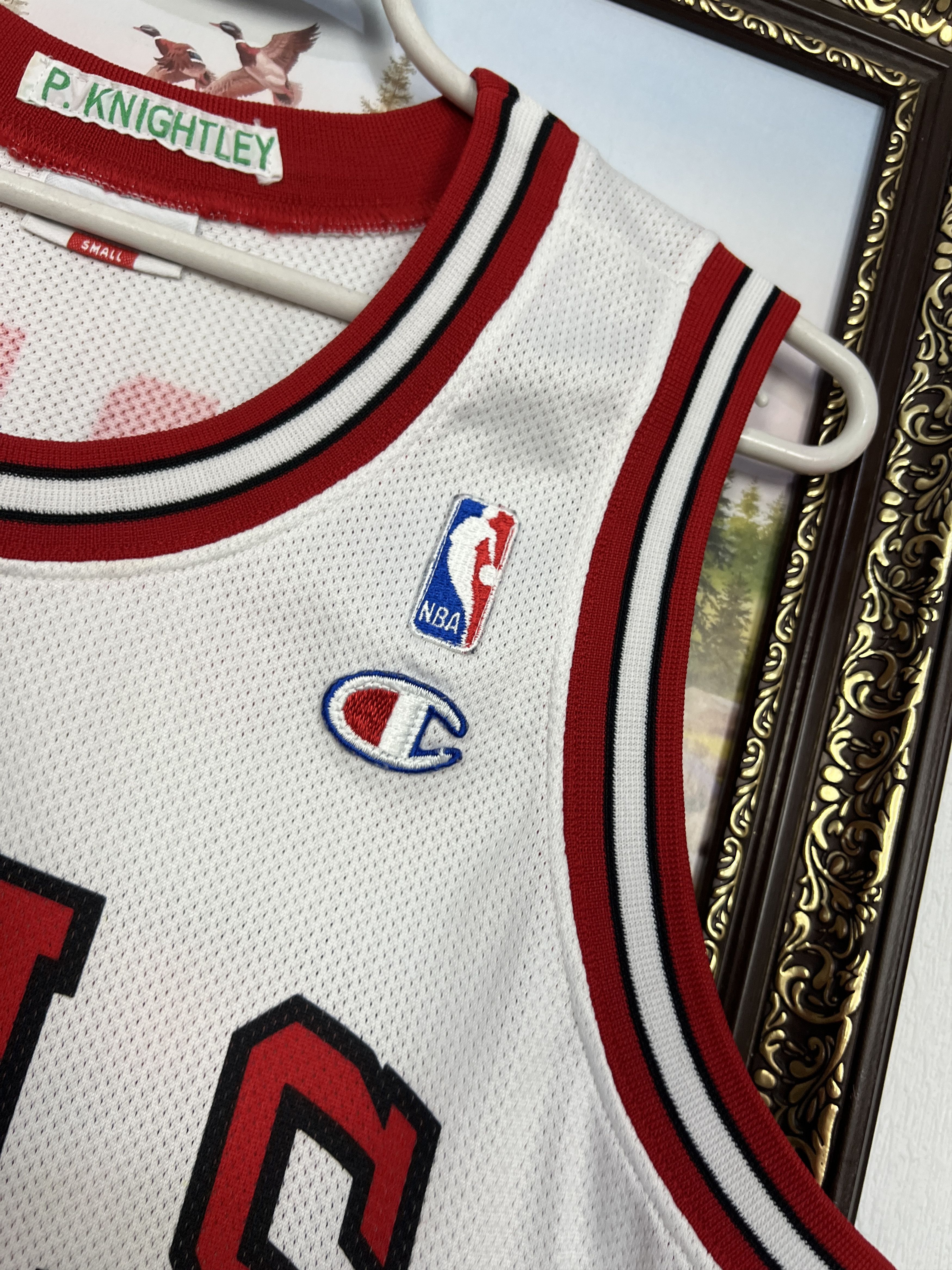 Champion Vintage 90's Champion Chicago Bulls #23 Jordan NBA Jersey Size US S / EU 44-46 / 1 - 4 Thumbnail