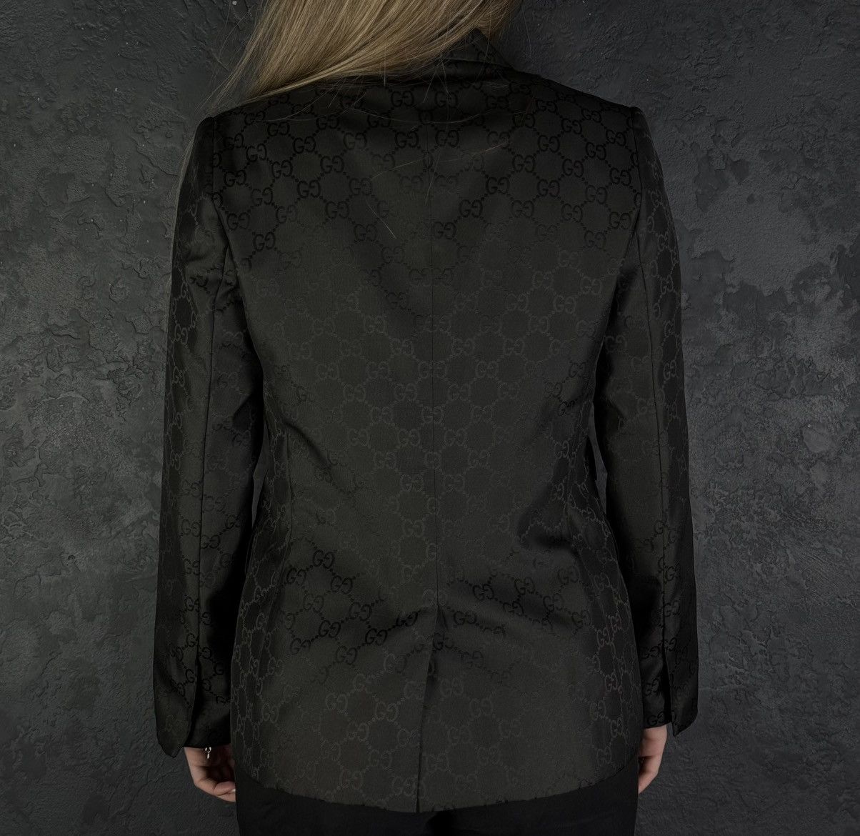 Gucci Archive Gucci xTom Ford 1998 Silk GG Monogram Blazer Vintage Size M / US 6-8 / IT 42-44 - 5 Thumbnail