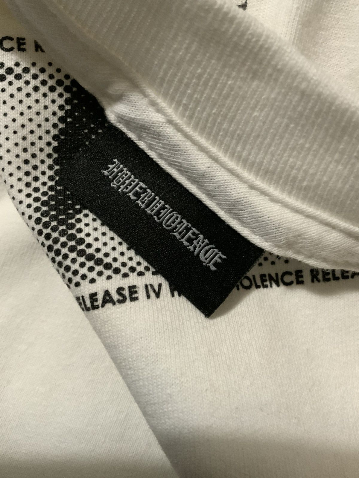 Other The HYV Hyperviolence Release IV Anime Punk Graphic T-Shirt Size US S / EU 44-46 / 1 - 6 Thumbnail