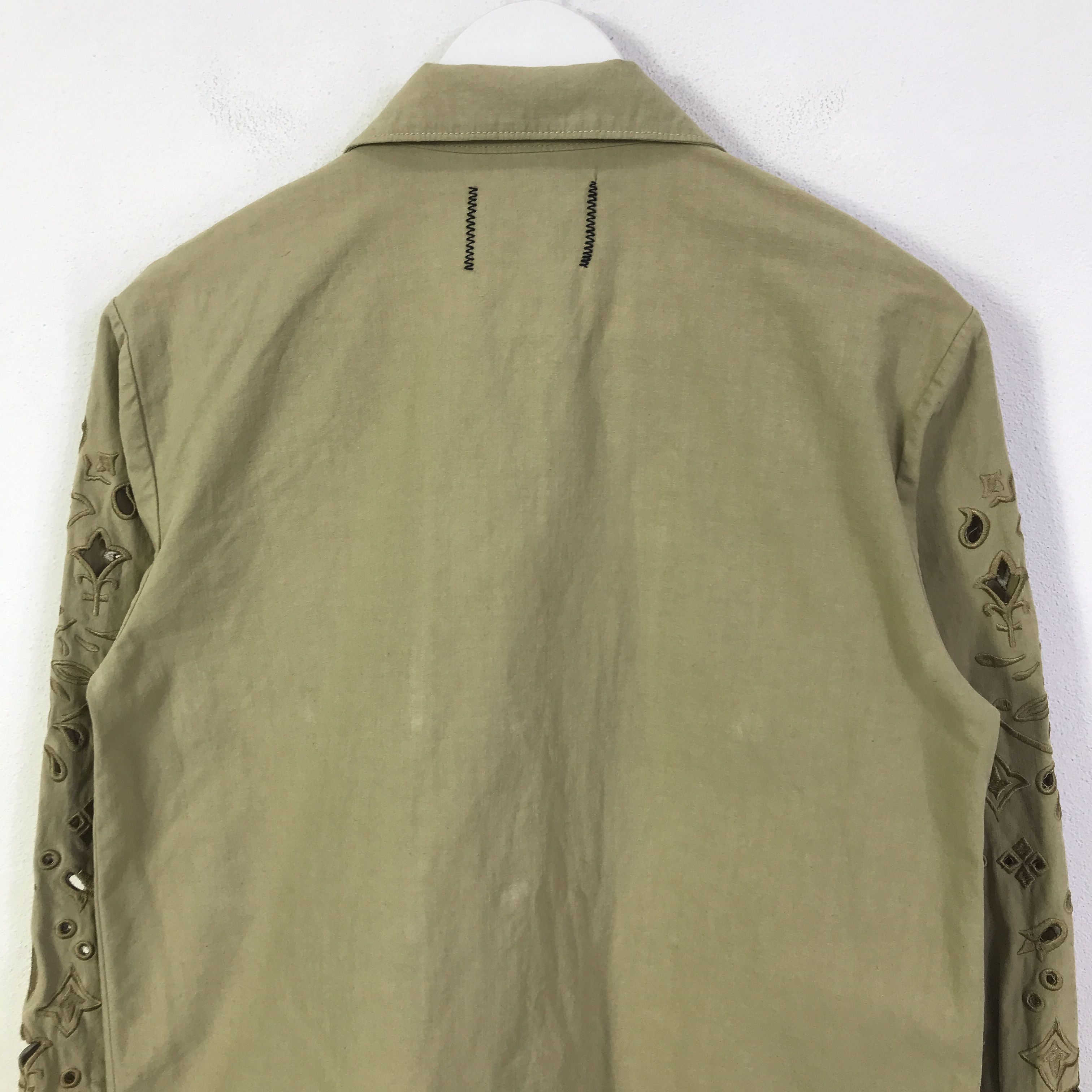 Japanese Brand Rna x us army button jacket K114B20 Size US M / EU 48-50 / 2 - 4 Thumbnail