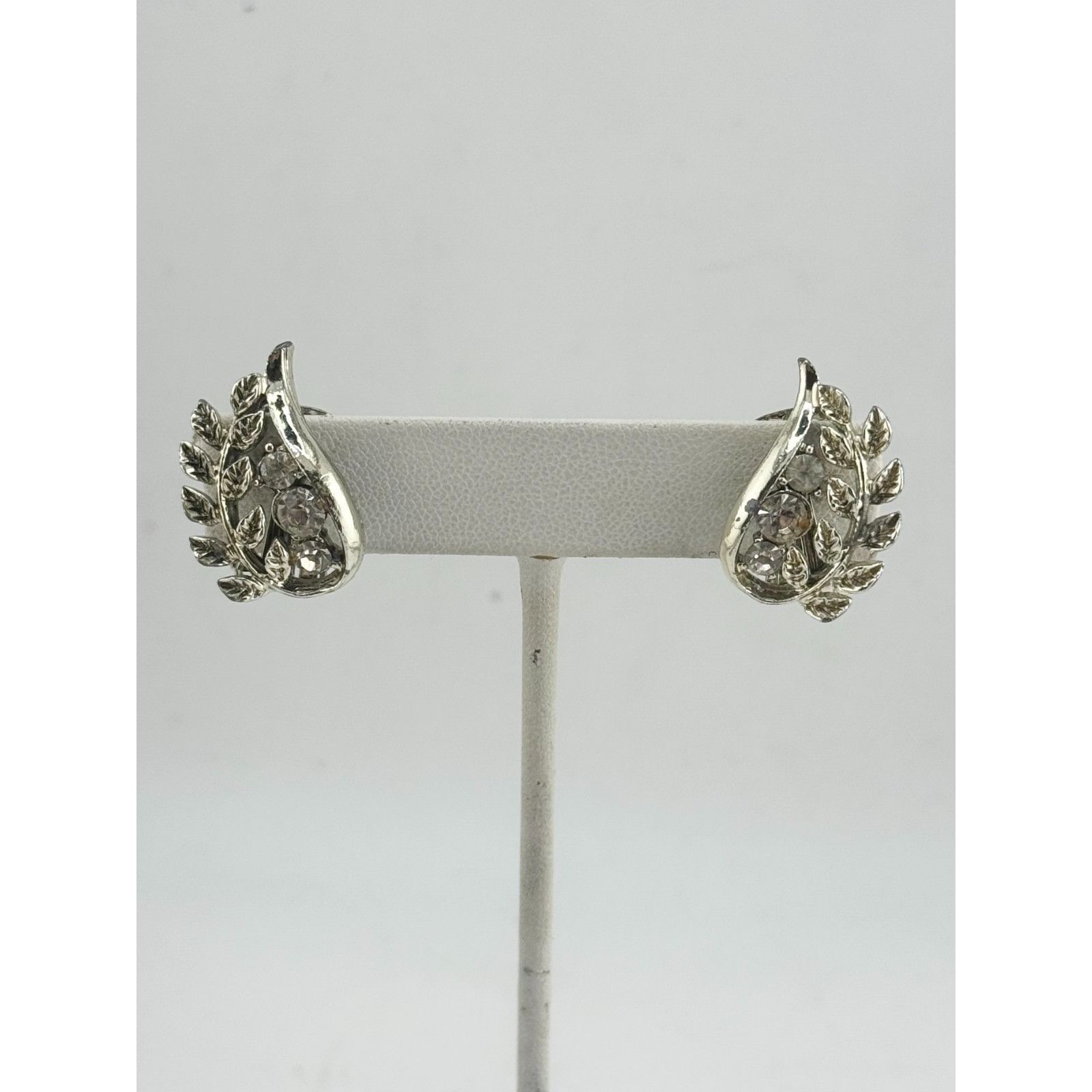 Vintage Vintage rhinestone leaf earrings Size ONE SIZE - 2 Thumbnail