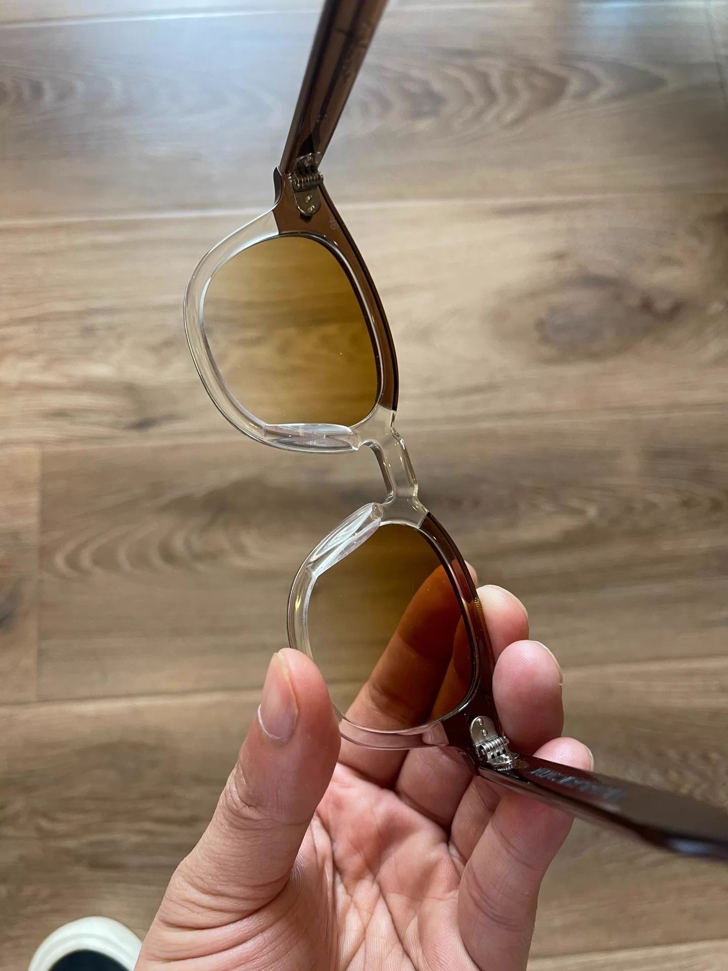 Julius JULIUS TART Japanese Handmade Dyed Gradient Warm Frames 46□22 Size ONE SIZE - 9 Thumbnail