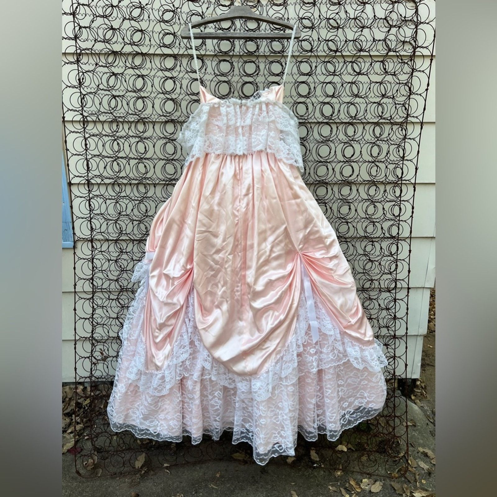 Vintage 80s ZumZum Peach Ruffle Lace Pickups Miss Bo Peep Gown 5/6 Size XS / US 0-2 / IT 36-38 - 2 Thumbnail