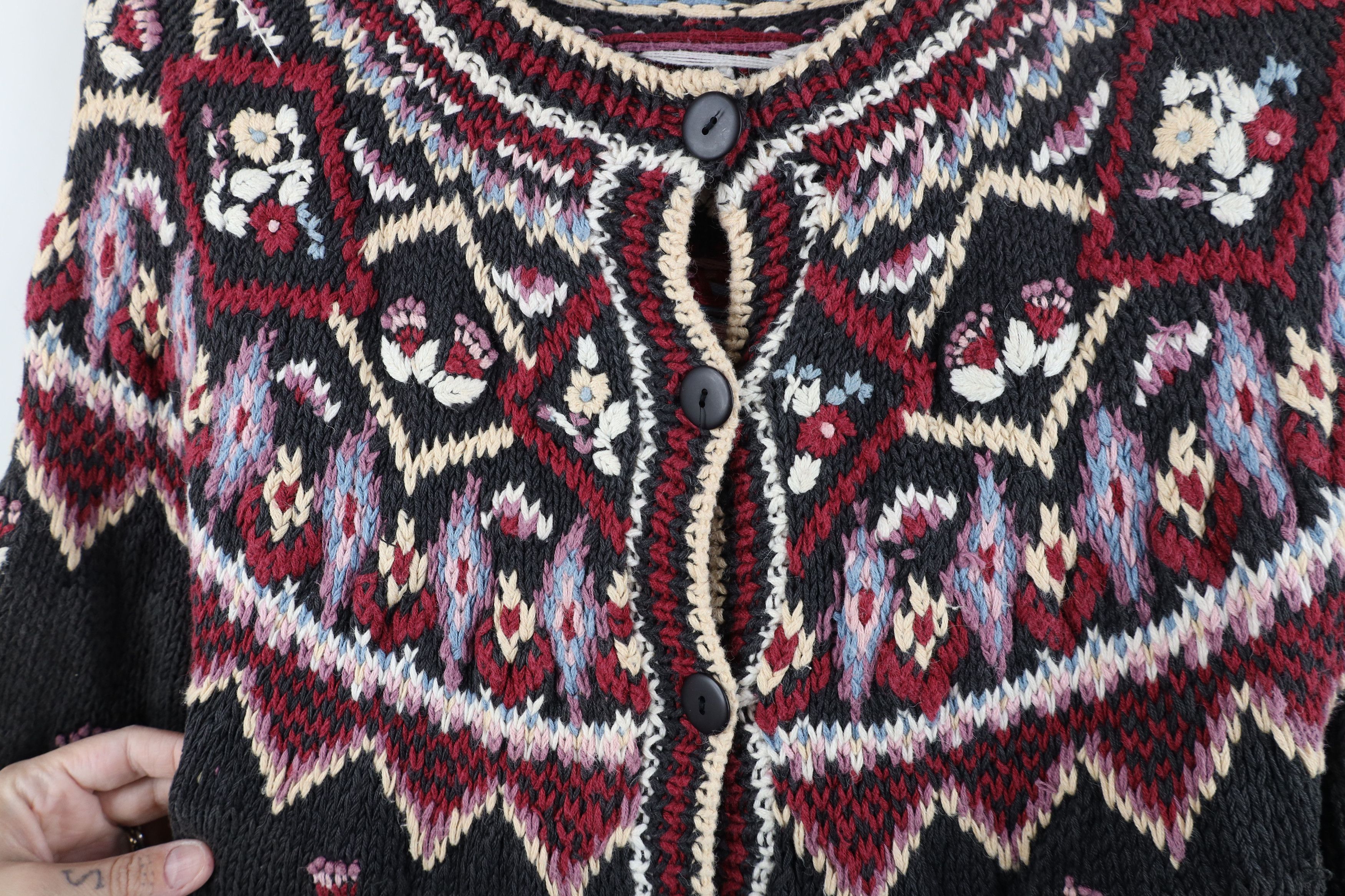 Vintage Vintage 90s Embroidered Flower Fair Isle Cardigan Sweater Size M / US 6-8 / IT 42-44 - 7 Thumbnail