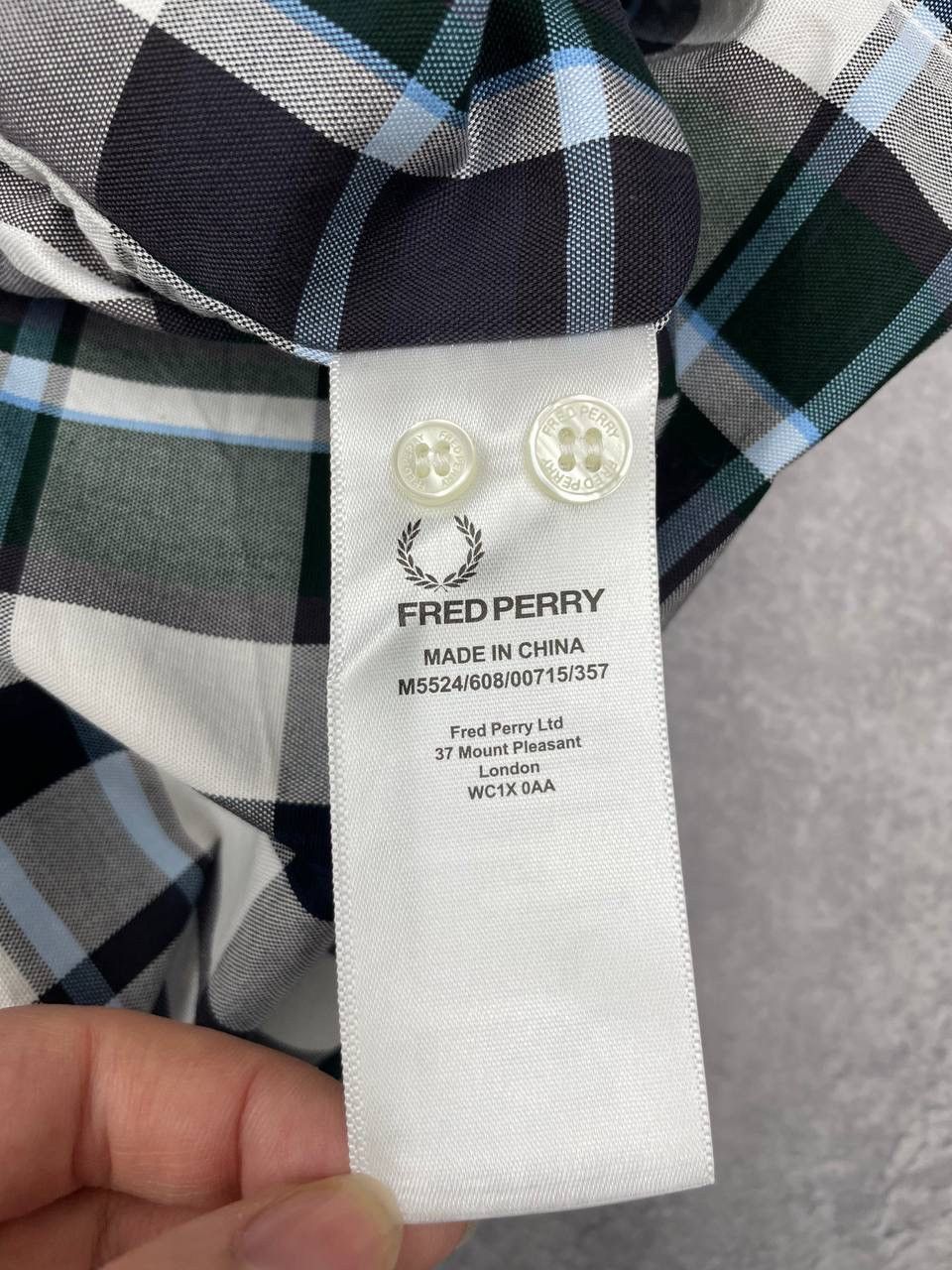 Fred Perry Fred Perry Men Shirt Plaid White Navy Size Medium Size US M / EU 48-50 / 2 - 6 Thumbnail