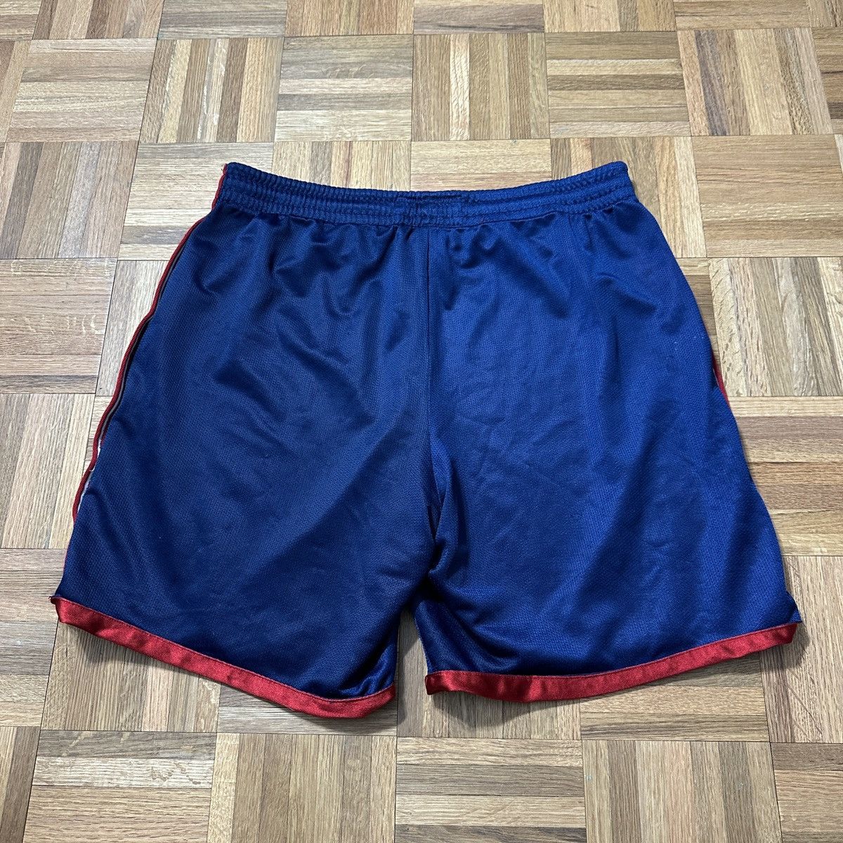 Nike Vintage Nike reversible shorts Size US 34 / EU 50 - 5 Thumbnail