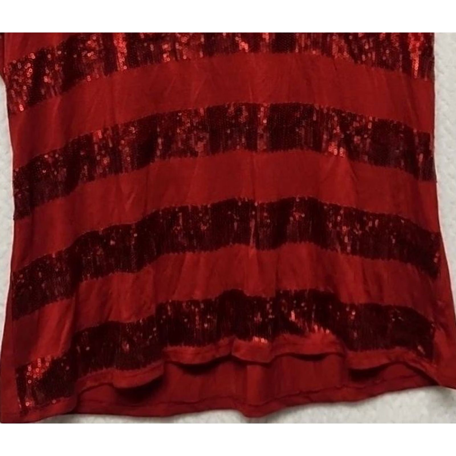 Vintage Roz & Ali Women’s 1X Red Sequin Cowl Neck Sleeveless Blouse Party Top XL Red Sequin Cowl Neck Sleeveless Blouse Party Women Size XL / US 12-14 / IT 48-50 - 3 Thumbnail