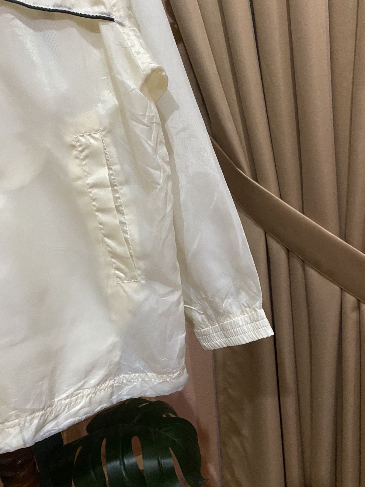 Valentino VINTAGE VALENTINO GABBANA WINDBREAKER Size US M / EU 48-50 / 2 - 7 Thumbnail