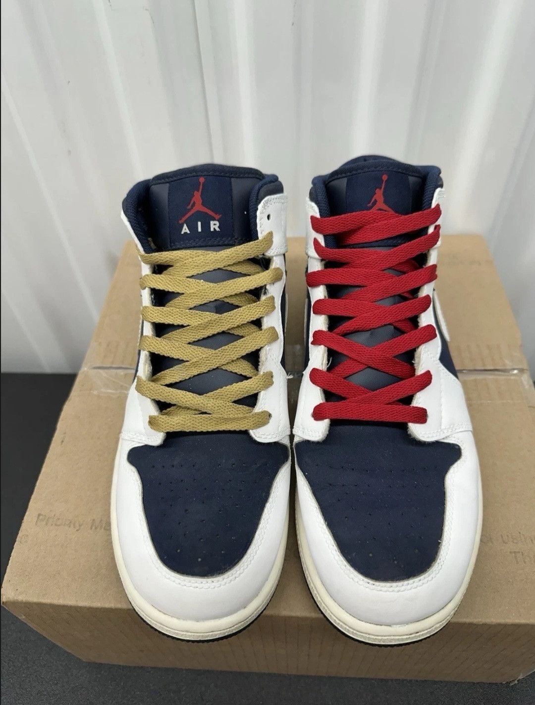 Jordan Brand Nike Air Jordan Retro 1 Phat GS Olympic 364771400 Size 7Y Size US 7 / EU 40 - 2 Thumbnail
