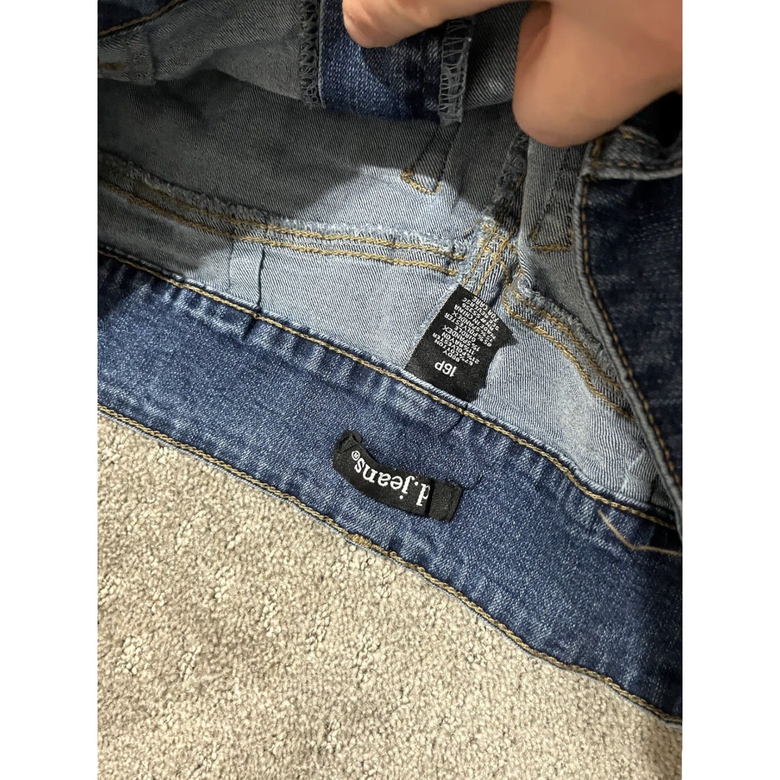 Vintage D.Jeans Womens Skinny Jeans Mid Rise 16P Blue Cotton Blend 5-Pocket Solid Denim Slim Adult Women 27 In Inseam Size 38" / US 16 / IT 52 - 5 Thumbnail