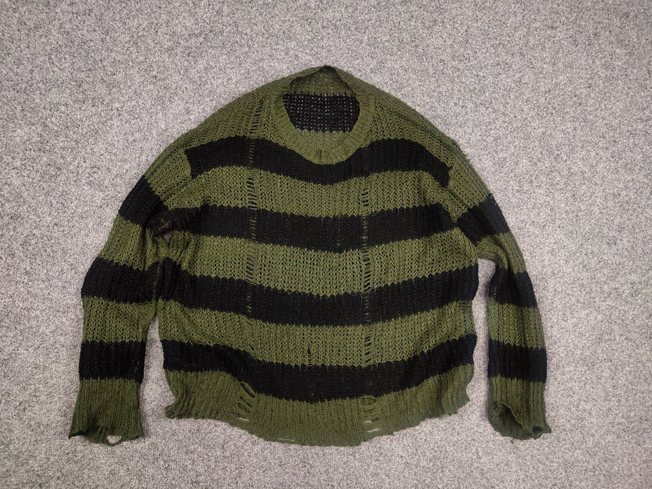 Hysteric Glamour hysteric glamour distressed striped green sweater Y2K Style Size US S / EU 44-46 / 1 - 8 Thumbnail