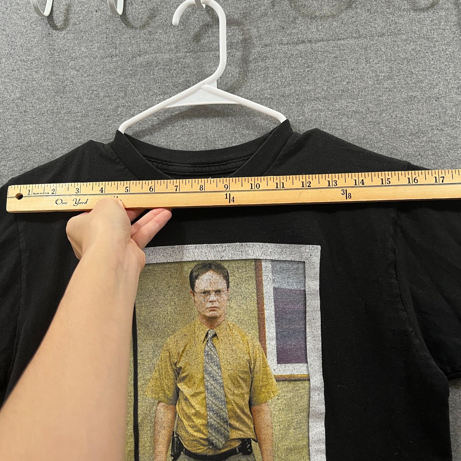 Other The Office Dwight Schrute Polaroid Shirt Size Medium Size M / US 6-8 / IT 42-44 - 6 Thumbnail