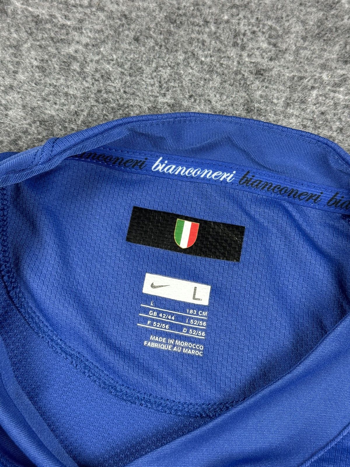 Vintage Vintage Juventus 2008 2009 away longsleeve jersey COSENTINI Size US L / EU 52-54 / 3 - 8 Thumbnail