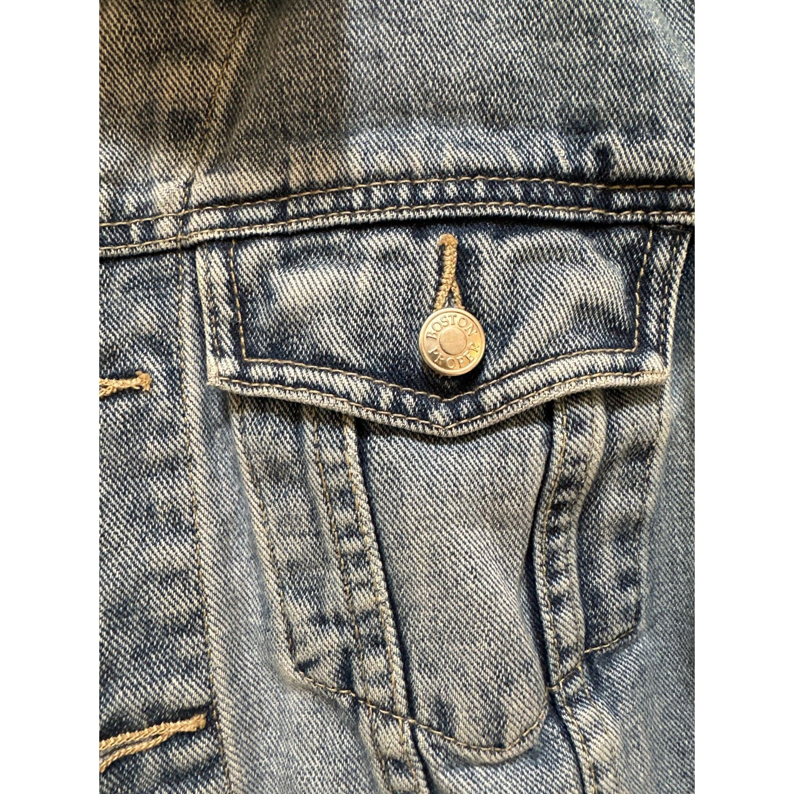 Boston Proper BOSTON PROPER Button Up Medium Wash Denim Jean Jacket Sze 6 Size M / US 6-8 / IT 42-44 - 5 Thumbnail
