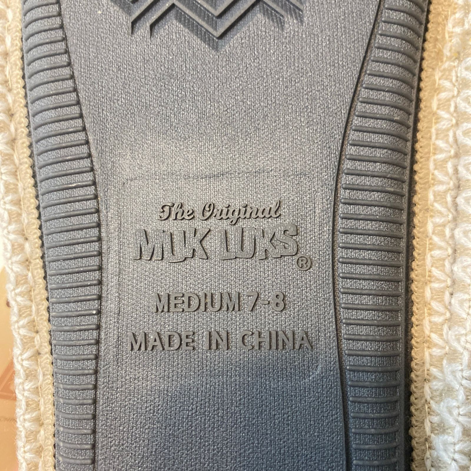 Other Muk Luks Memory Foam Cross Over Honey Wheat Slippers Shoes Size US 8 / IT 38 - 6 Thumbnail