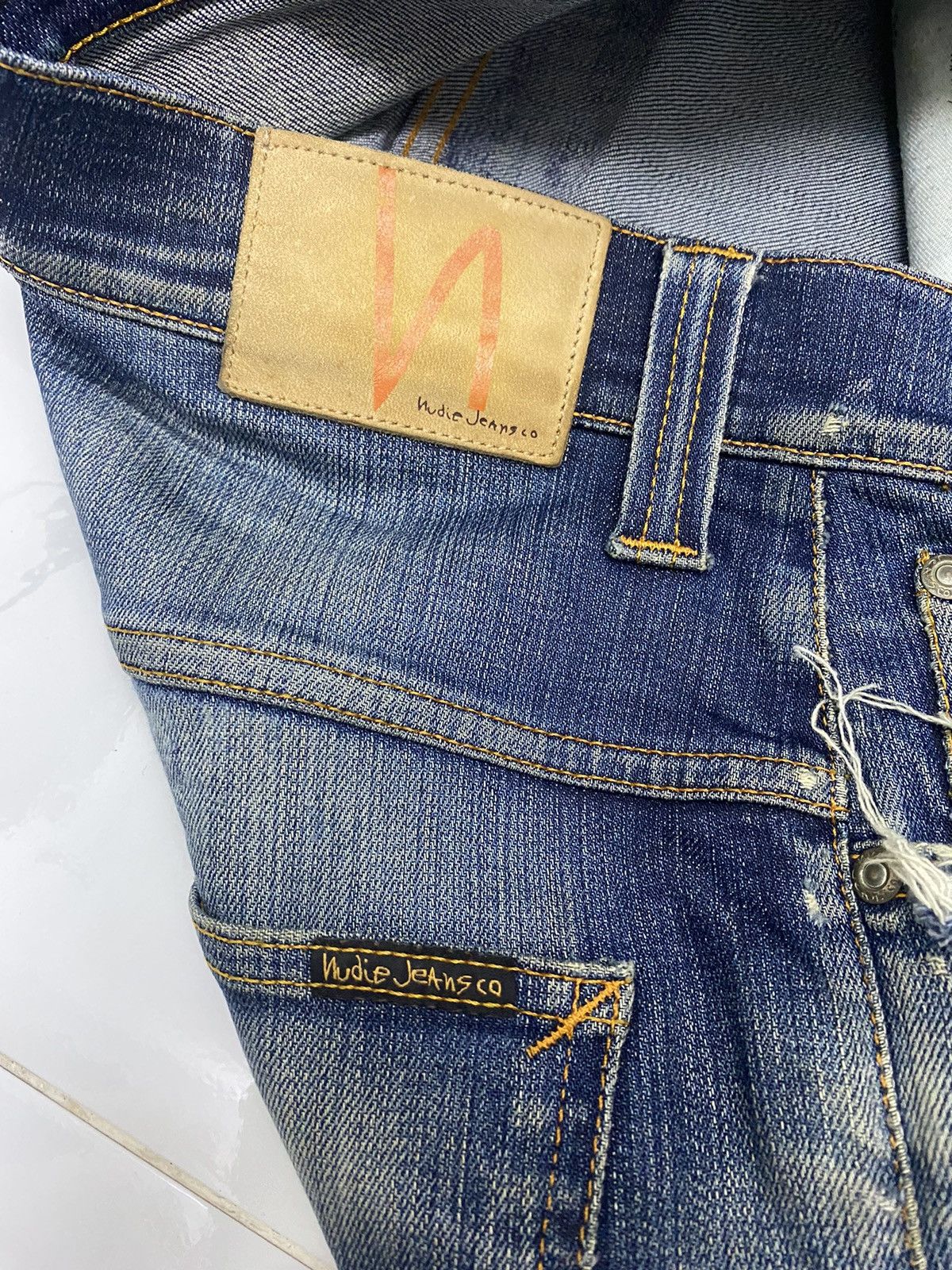 Nudie Jeans NUDIE JEANS DISTRESSED DENIM SLIM SKINNY FIT JEANS Size US 31 - 7 Thumbnail