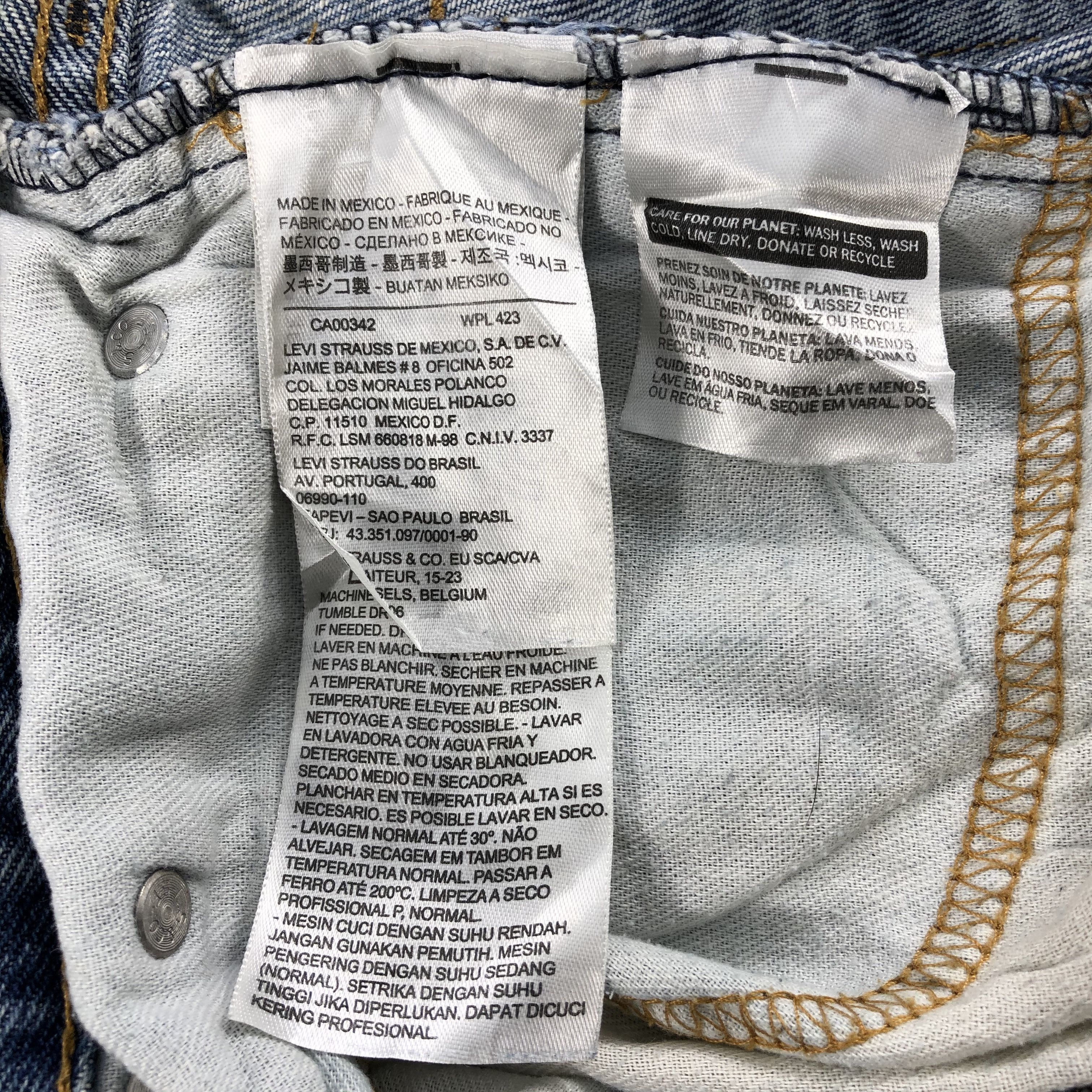 Levi's Vintage Levis 505 Jeans Faded Blue Denim KJ555 Size US 29 - 10 Thumbnail