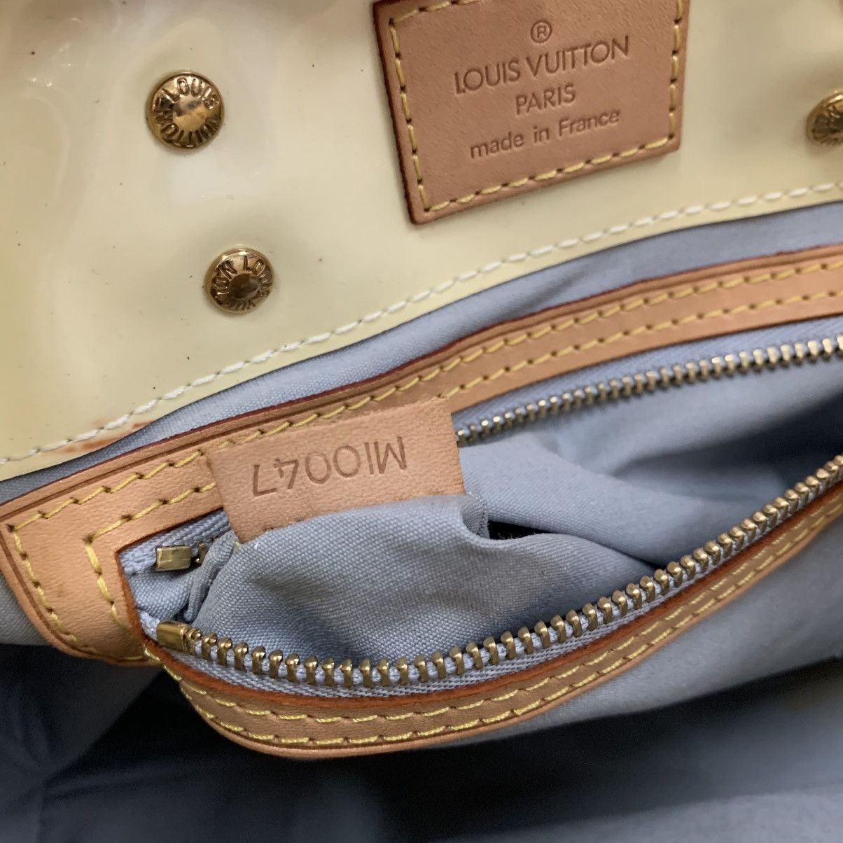 Louis Vuitton Louis Vuitton Vernis Yellow Tote Bag Size ONE SIZE - 10 Thumbnail