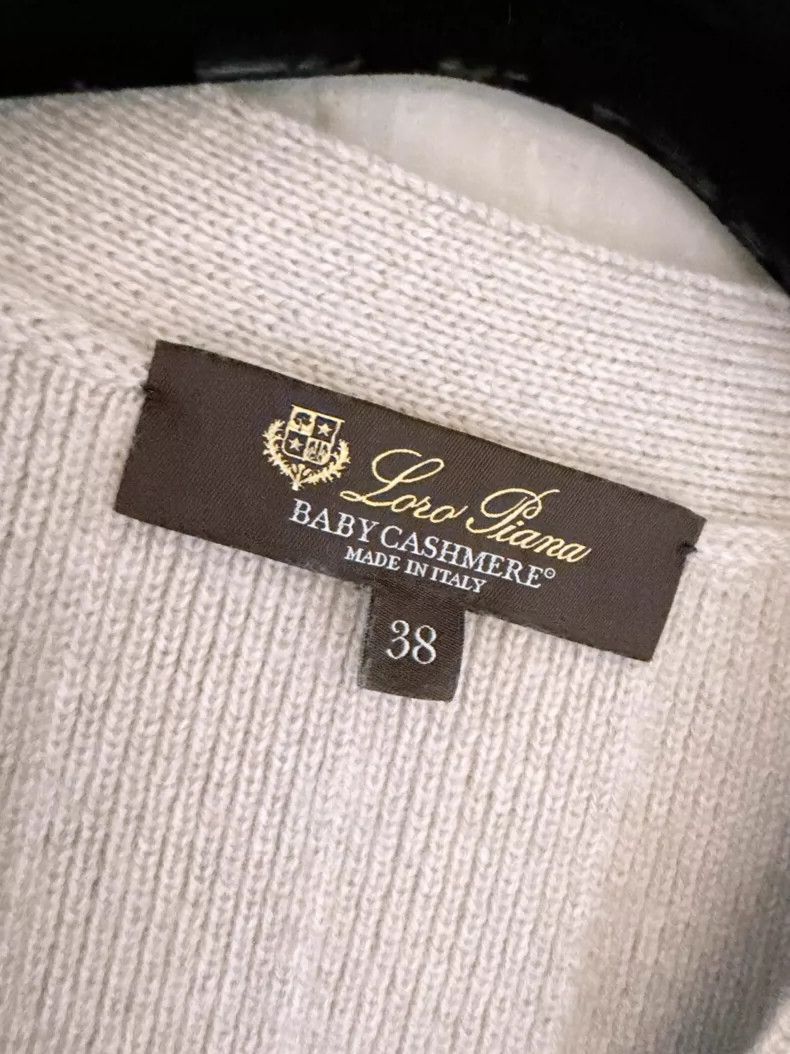 Loro Piana LORO PIANA Baby cashmere seven-sleeve knit cardigan Size M / US 6-8 / IT 42-44 - 8 Thumbnail