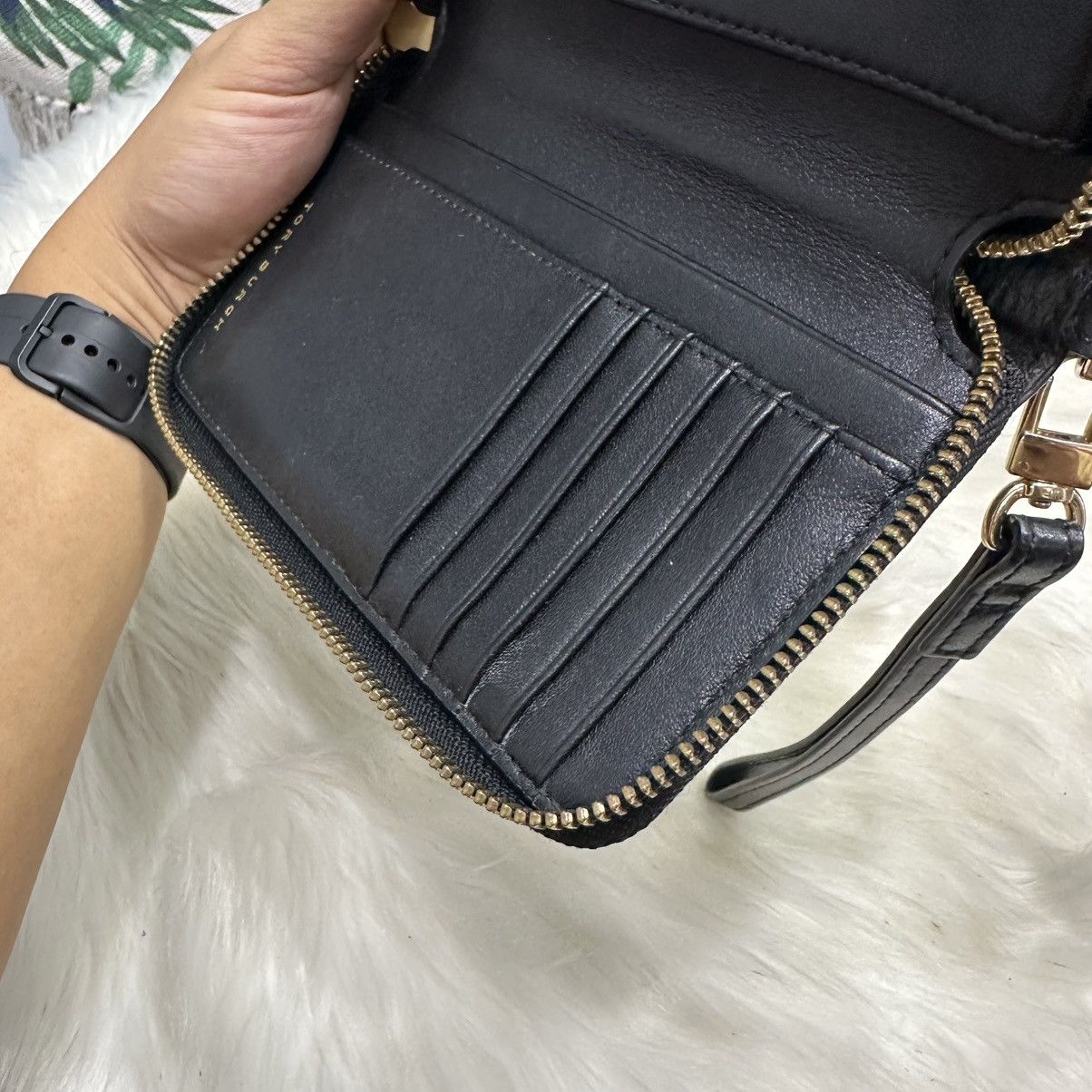 Tory Burch Authentic TORY BURCH Leather Purse Size ONE SIZE - 9 Thumbnail