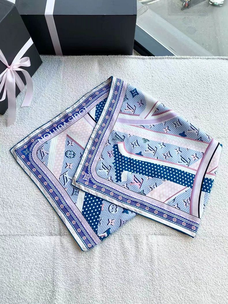 Louis Vuitton Louis Vuitton Mulberry silk presbyopic full-print color-ma Size ONE SIZE - 1 Thumbnail