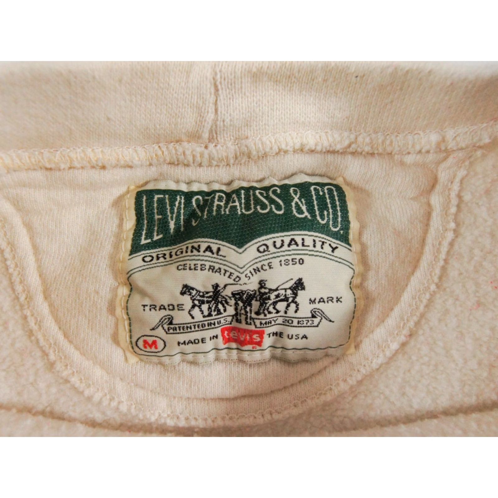 Levi's VINTAGE Levi's Sweatshirt Mens Crew Neck M Ivory Logo Embroidered 90s Outdoor Size US M / EU 48-50 / 2 - 6 Thumbnail
